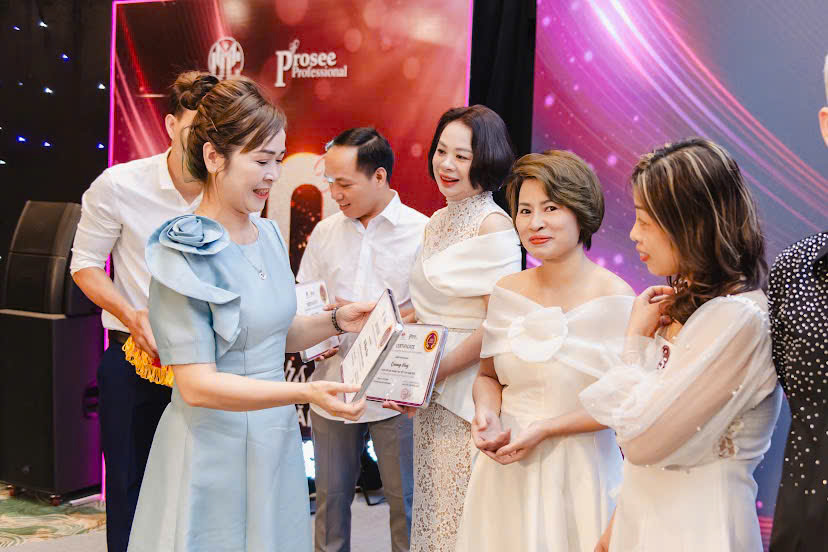 Salon Hoài Lam Prosee - Nhà Phân Phối chính thức sản phẩm Prosee tại Hà Nội