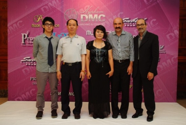 Chọn đường "khó" để chinh phục người tiêu dùng